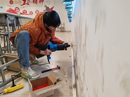 师生同心聚力，网课教室改建完成并投入使用